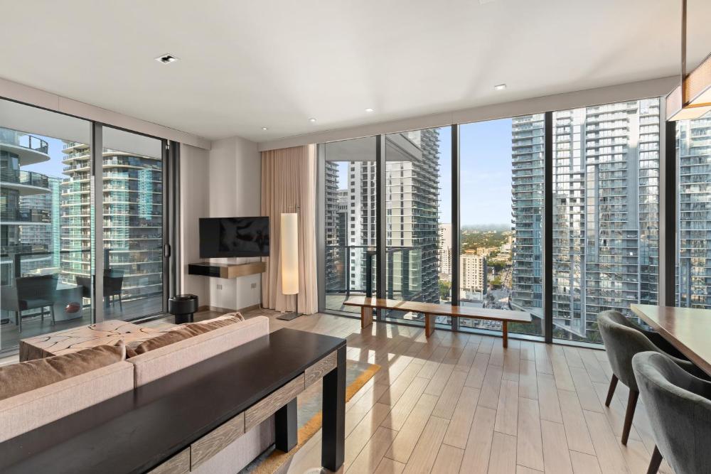 Two-Bedroom Corner Residence Suite  interior